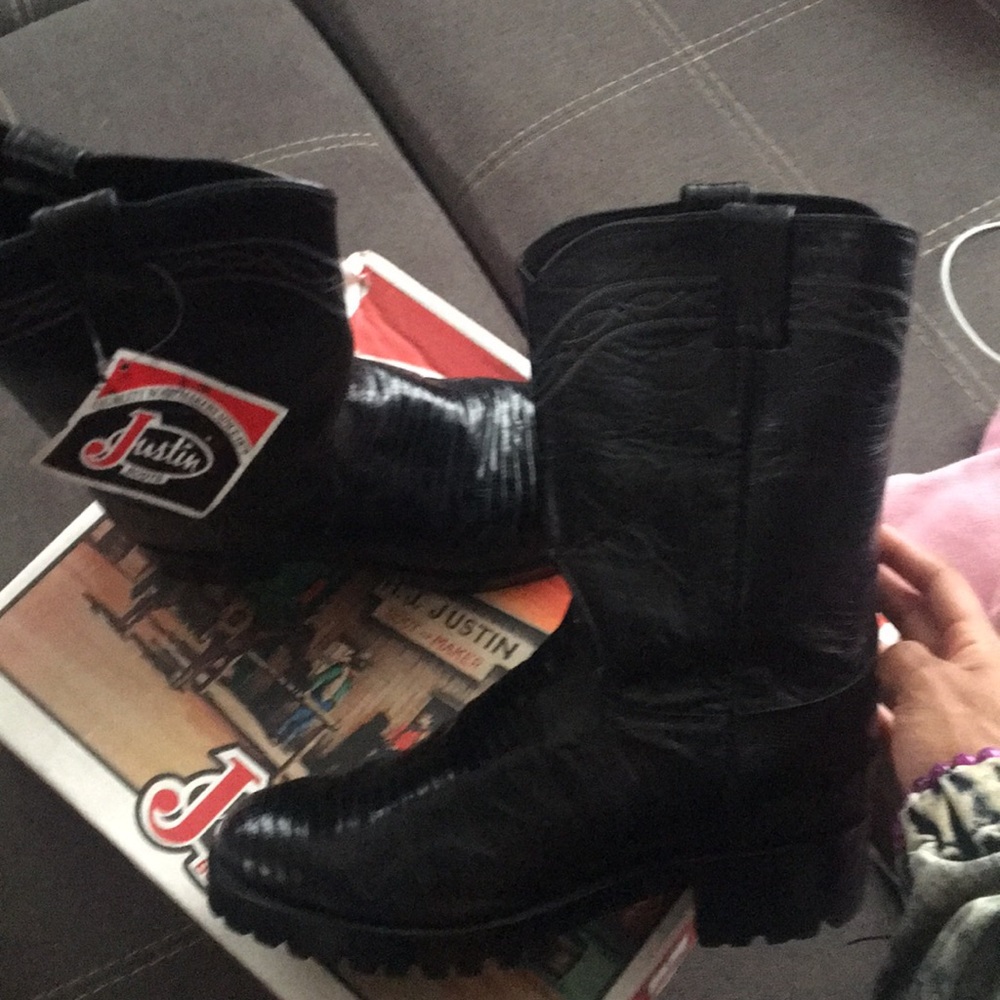 Justin Boots (NEVER worn)